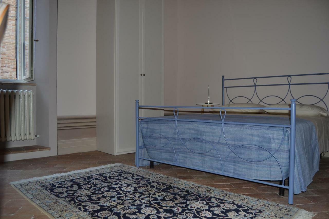 Palazzo Roberti Hotel Monte San Giusto Kültér fotó