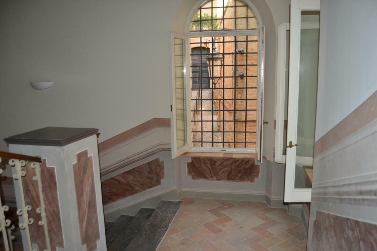 Palazzo Roberti Hotel Monte San Giusto Kültér fotó